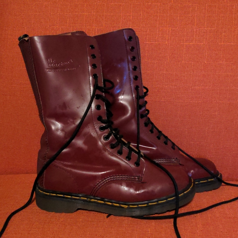 Doc Martens UK6 oxblood